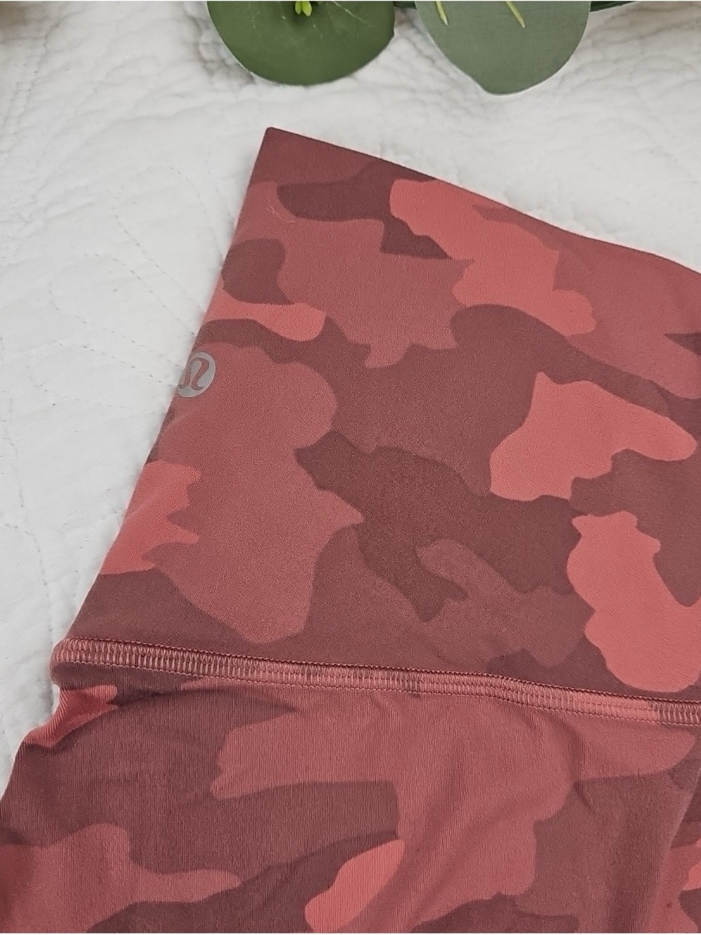 lululemon athletica Camouflage High-Rise Leggings align - Picture 5 of 8